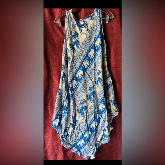 blue elephant dress White And Blue Indian Elephant Print Sleeveless Knee Length Dress –  GearFrost main image 1